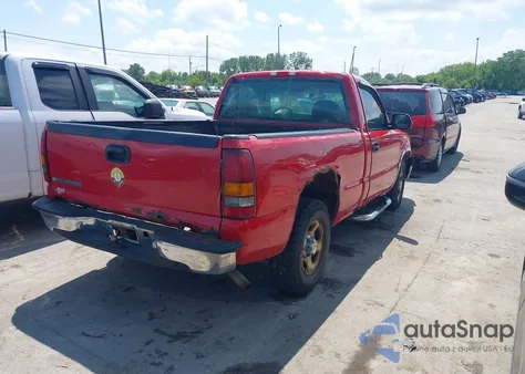2000 Chevrolet Silverado 1500 from USA, damaged, VIN 1GCEC14W0YZ154863